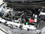アイドリングストップ機能がついているので、停車時にエンジンを止めて燃料消費を抑えます。環境にもお財布に優しいですね♪