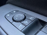 電動格納ミラーは駐車時や狭いとこなどやっぱりあると便利ですよ。