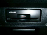 ETC2.0装備♪従来のETCの高速利用料金の収受だけではなく、渋滞回避や安全運転支援といったドライバーに有益な情報を提供してくれます♪