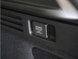 ◆ラゲッジスペース用アクセサリーソケット◆アウトドアのシーンで大活躍!ライトや充電ケーブルの電源としてご活用いただけます♪