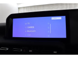 Bluetoothオーディオを装備♪ スマートフォンと接続するだけで、お気に入りの音楽をワイヤレスでお楽しみいただけます(^^)/ 毎日の通勤からロングドライブまで、車内での時間がより楽しくなります♪