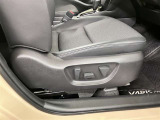 運転席パワ-シ-ト付き車両です。