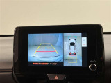 【バックカメラ】あると便利なバックカメラ装備!駐車時に後方がリアルタイム映像で確認できます。立体駐車場や夜間の車庫入れ時に大活躍!運転スキルに関わらず、今や必須となった装備ですね♪