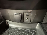 シガーソケット用の充電器が使用可能です!