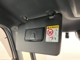 初度登録から7年以内のダイハツ車には1年間or走行無制限のまごころ保証がついておりますので購入後も安心です!有料にはなりますが1年もしくは2年の延長保証もご用意致しております!