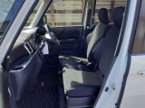 お車をお乗り換えの際の下取りや買取もお任せください!お客様の大切なお車をしっかりと査定させて頂きます!