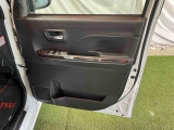 お車の情報が載ったカルテをお渡ししております。