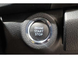 ■ENGINE STRAT /STOPスイッチ■始動はブレーキ踏んで、スタートボタンをプッシュです。スマートな始動が可能です。