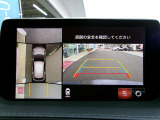 360度ビューと前後障害物センサーで安心、センサーと連動したモニターで駐車シーンをサポートいたします。