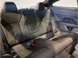 【エアバック】BMWのエアバックやその他の安全装備は、互いに補完しあう事で徹底した安全性を貫きます。万一の事故の際にそれぞれ最適な保護を提供してくれます!