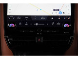 【エアコンまわり】 各操作スイッチなども使いやすい位置に配置されています。