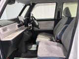高品質な中古車を豊富に展示!全車保証付で安心をお届けいたします。