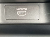 HDMI端子付きなのでスマホやタブレットにつないでYOUTUBE等の動画も視聴できます。