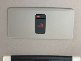 急病時や危険を感じた時、SOSコールを押すと専門オペレーターに繋がり、警察や消防への連携をサポートしてくれます。(入会手続きが必要です)