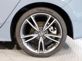 【純正アルミ】純正アルミ装備車です。走りもキビキビ見た目も格好良いです。見た目を重視する方には欲しい装備です!