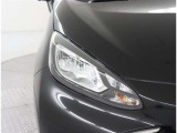 LEDヘッドライトです。デザイン性がよくとても明るいので、夜間の走行や悪天候でも安心です。しかも長寿命!