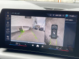 【アラウンドビューモニター】バックカメラに加え、360度のカメラで駐車も楽々。注射が苦手な方でも安心してお乗りいただけます。
