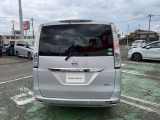 セレナ 2.0 20X Vセレクション+Safety S-HYBRID 