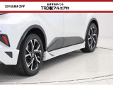 TRD製フルエアロ装着しています。(サイド)