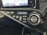 ★エアコンはオートタイプが装着済みです!オートモードにしておけば、車内温度を設定するだけで風の料や吹き出し口の切り替えを機械が行ってくれます!一年中快適な環境を作れますよ♪