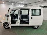 ご契約の際【軽自動車の場合】発行から3ヶ月以内の住民票・認印【軽自動車以外の場合】発行から3ヶ月以内の印鑑証明・実印をご持参いただけるとお手続きがスムーズです