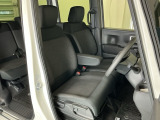 当車両は、次のお客様に気持ちよくお乗りいただくため、専門スタッフによる【徹底シートクリーニング】を施工済みです!