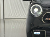 ★LEDヘッドライト搭載★ 白っぽく光る明るく省電力なLEDライト!先進的な白い輝きでフロントフェースを引き締めます☆