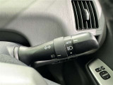 【オートライト】車外の明るさに応じて自動的にライトの点灯・消灯をしてくれます
