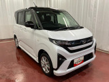 スライドドアなので、狭い場所でも荷物を持っていても、スムーズな乗り降りができます。