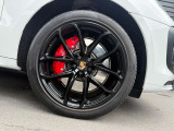 21インチ GT Design ホイール(ハイグロス ブラック塗装)