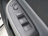 ◆パワーウィンドウスイッチ◆運転席から全席の窓の開閉操作を行うことが出来いつでも換気ができます!