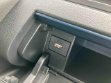 USBソケットが標準装備されています♪