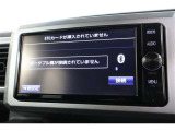 【ナビゲーション】には、携帯からの音楽情報が聞ける『Bluetooth機能付き』!大好きな音楽を聴きながらのドライブが出来そうですね!