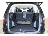 乗車人数や積み荷に合わせて空間を使いわけが可能です