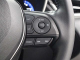 レーダークルーズコントロール作動時に車線維持に必要な運転操作の支援を行う「レーントレーシングアシスト(LTA)」を搭載しています。