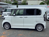 年式が新しいお車に嬉しい♪据置クレジットもご利用可能です。一定の金額を据え置くことで月々の支払いをお安くします。据置クレジットにも条件がありますので、詳しくはスタッフまでお問い合わせください。