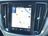 【9インチタッチスクリーン純正HDDナビ】「Apple Car Play」「Android Auto」対応のボルボ先進ナビゲーション「SENSUS」。最新地図データへ無料更新してお渡しします。