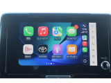ディスプレイオーディオを装備。スマホとクルマをつなぐことで、これまでのナビに加えて、いろんなサービスが楽しめます。