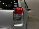LEDテールライトです。省電力、高輝度のLEDは明るく照らすので夜間運転時の視認性を高めます。スタイリッシュな見た目で細かいところもこだわりたいあなたに!