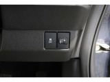 【横滑り防止装置】ドライバーの安全運転をアシストしてくれる装備が充実しています☆ドライバーの不安を安心へと変えてくれますね。