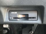 ETC2.0装備♪従来のETCの高速利用料金の収受だけではなく、渋滞回避や安全運転支援といったドライバーに有益な情報を提供してくれます♪