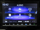 純正ギャザズ9インチメモリーナビ(VXM-207VFNi) フルセグTVを装着しています。