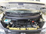 ◆エンジンルーム◆車の心臓部分のエンジンルームが汚いとトラブルの基になります。当店は専用の液剤を使って徹底的に綺麗にします。
