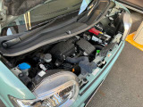 いつも通りの運転をするだけで、自動的に電気が貯まり、モーターによるアシストでガソリンの消費を抑えてくれるマイルドハイブリッド搭載です!パワフルで賢いハイブリッドが、毎日のドライブを後押しします!