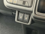 【シートヒーター】シートを温めることによって快適に乗車することが出来ます 冬の寒い時期や、女性の方には魅力のシートヒーターがついています