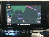 ブルーレイ対応★10インチ大画面ナビ【MM522D-L】高画質な映像を車でもお楽しみいただけます♪さらに点検などのお知らせが届くNissanConnect付です★