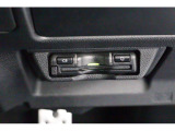 EТC2.0はビルトインカバーですっきり収納☆ご納車前の再セットアップ承っていますので、すぐにスムーズに高速道路に乗れます!