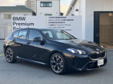 ホイールベースを長くし、直進安定性を確保するとともに、ショートオーバーハングで取り回しのしやすい設計となっております。