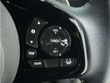 ◆アダプティブクルーズコントロール◆予め設定した車速内でクルマが自動的に加減速。前走車との適切な車間距離を維持しながら追従走行します。【LKAS】車線維持支援システムでステアリング操作を支援。