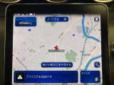 バックカメラにより駐車時の後方確認も楽にできます。